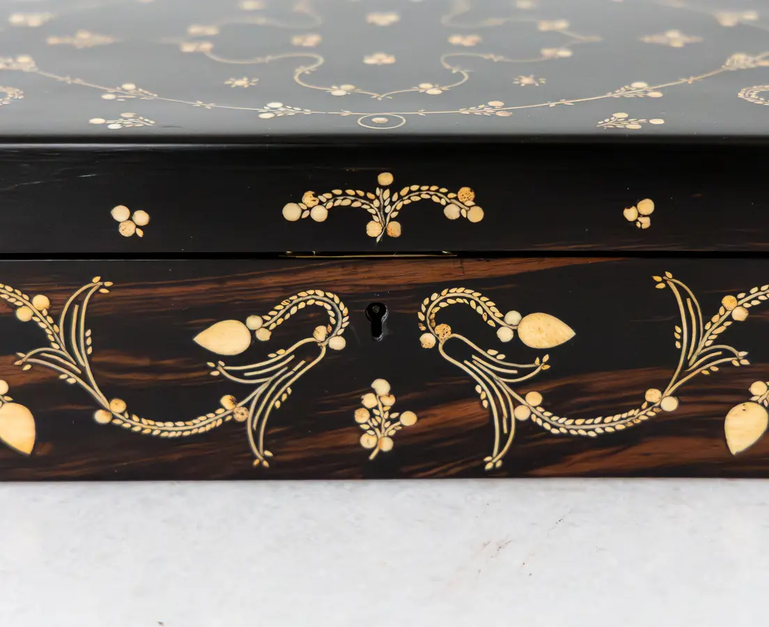 Ebony Box with ivory Inlay