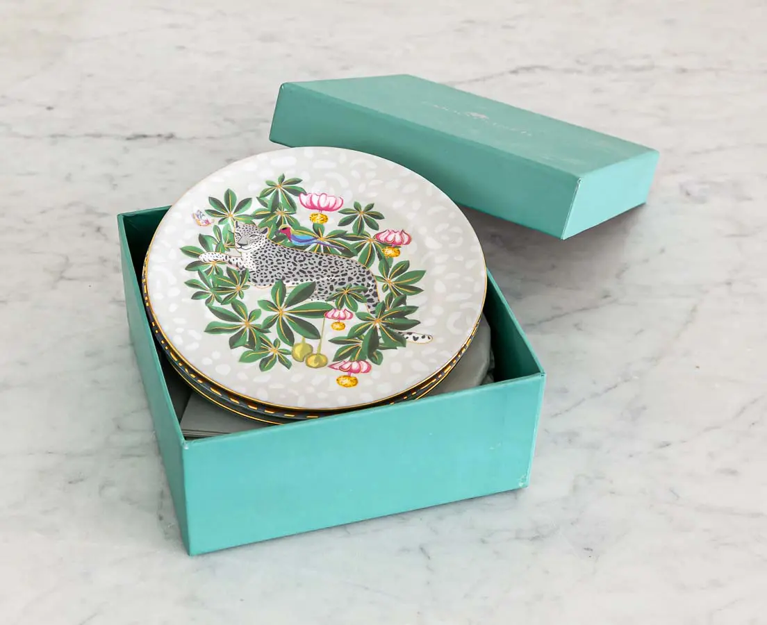 Savannah Tea Plates - Good Earth - The Past Perfect Collection - Singapore