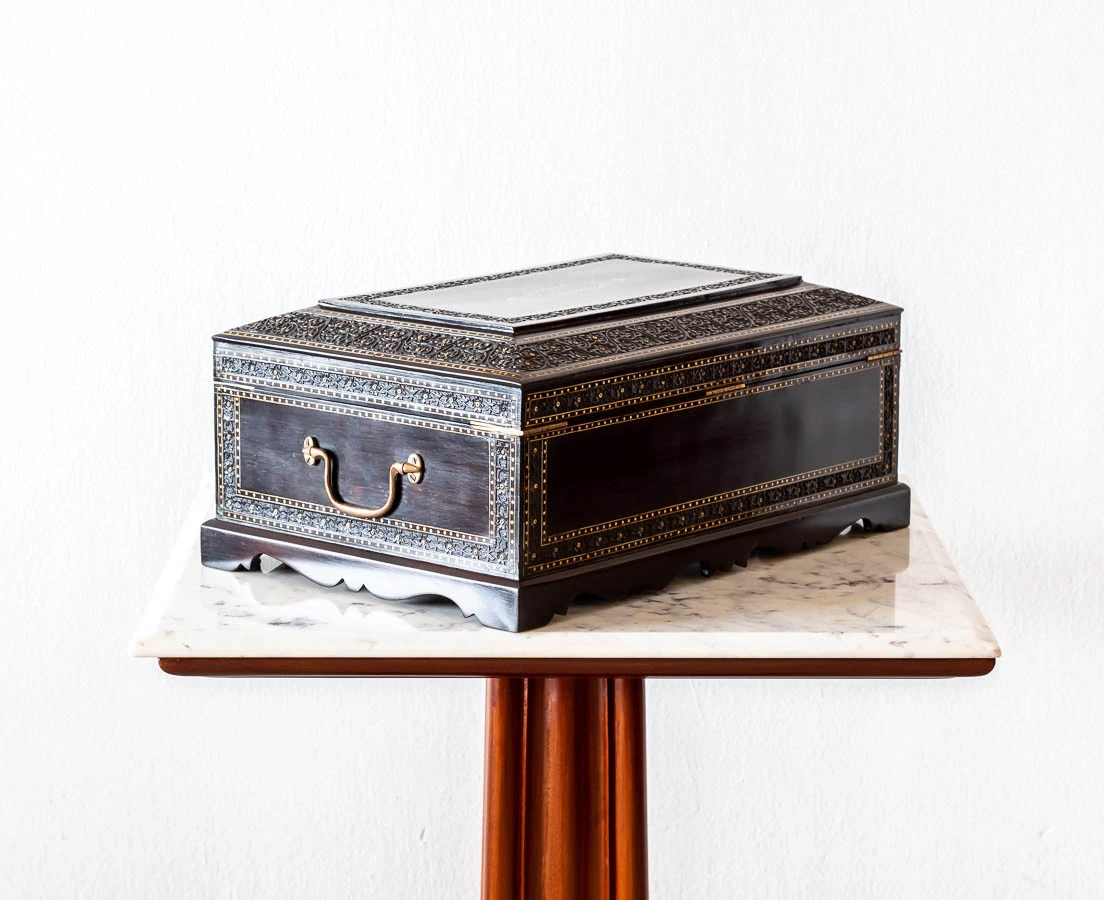 BOX-274 4L Anglo-Indian Ebony Dressing Box l The Past Perfect Collection l Singapore