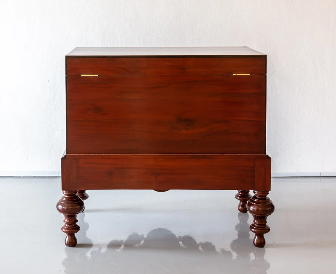 CHE-142 8L Dutch Colonial Mahogany & Ebony Chest on Stand l The Past Perfect Collection l Singapore