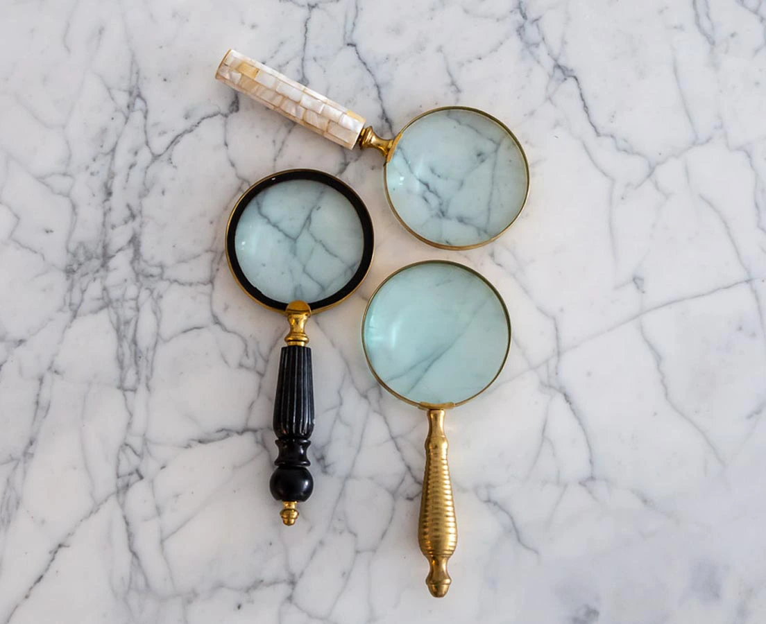 GFT-009 2L Magnifying Glasses l The Past Perfect Collection l Singapore
