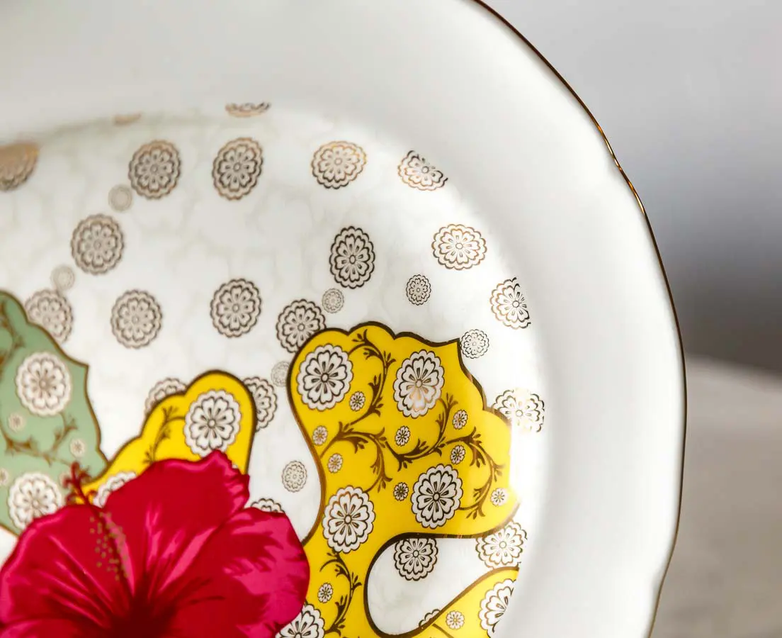 Serendib Oval Platter - Good Earth - The Past Perfect Collection - Singapore