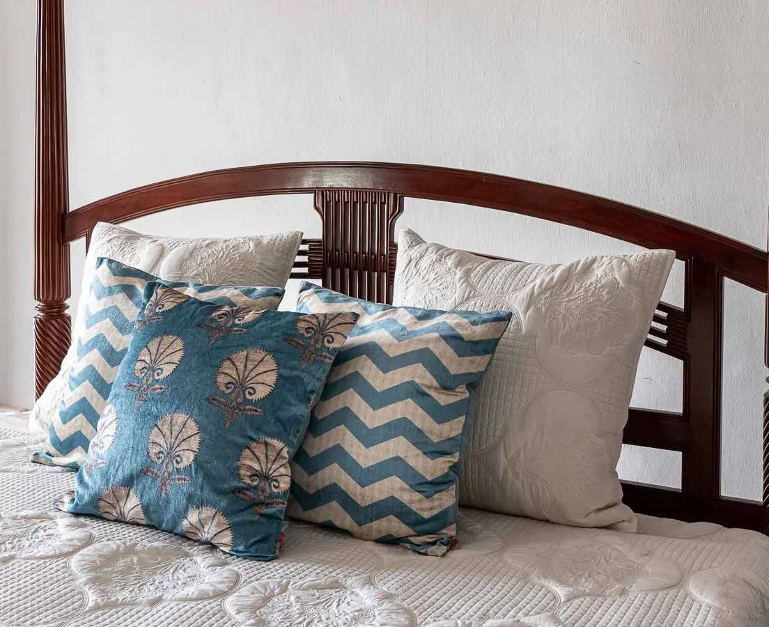 Antique Beds - British Colonial Mahogany Four Poster Bed - The Past Perfect Collection Singapore