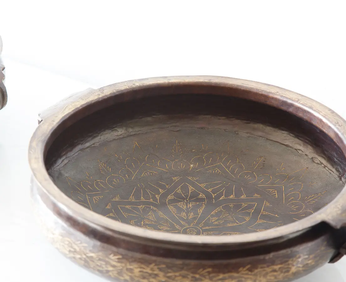 Bronze Uruli - The Past Perfect Collection- Singapore