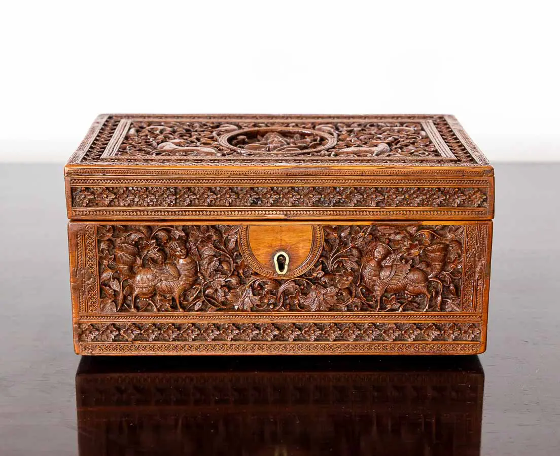British Colonial Cedarwood Box - The Past Perfect Collection - Singapore