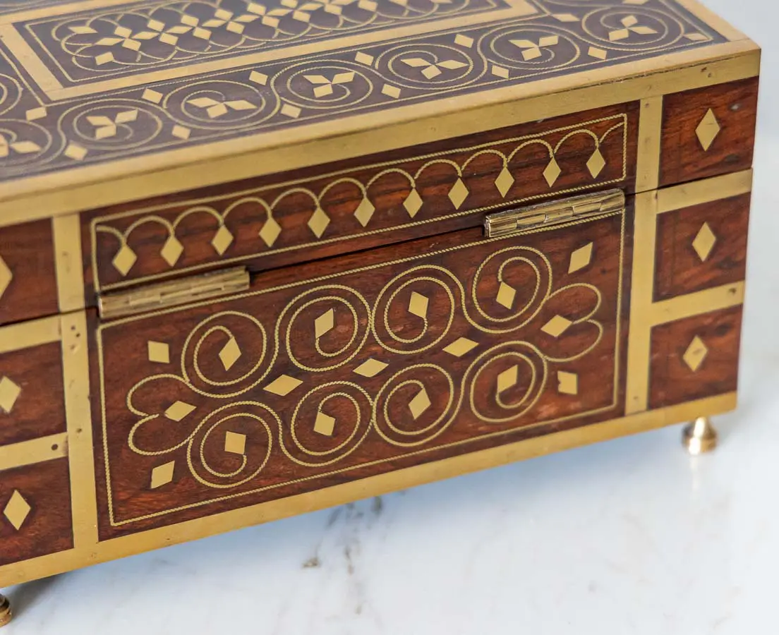 Back Side Perfume Box- The Past Perfect Collection - Singapore