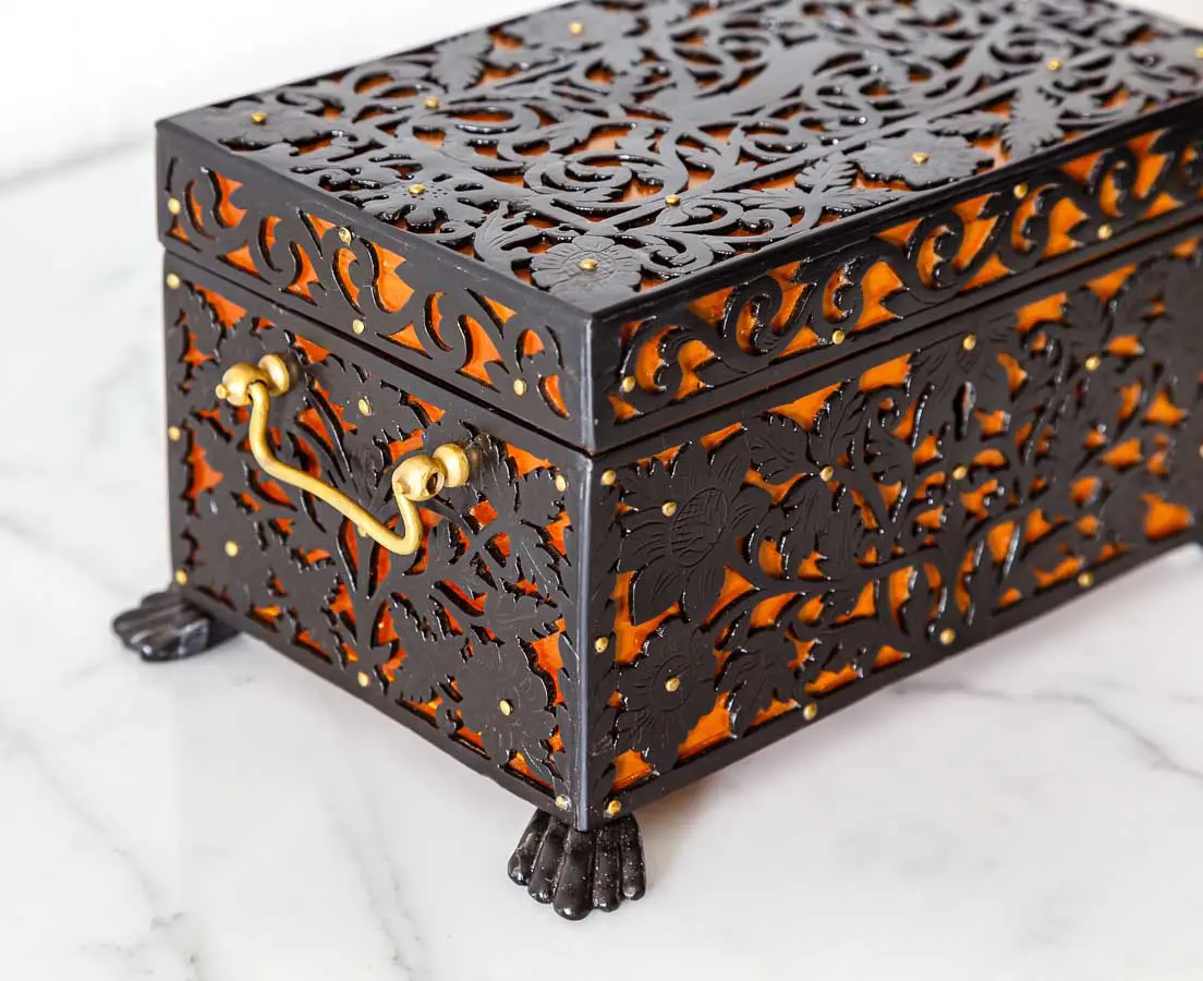Antique Boxes - British Colonial Cedarwood and Ebony Trinket Box - The Past Perfect Collection - Singapore
