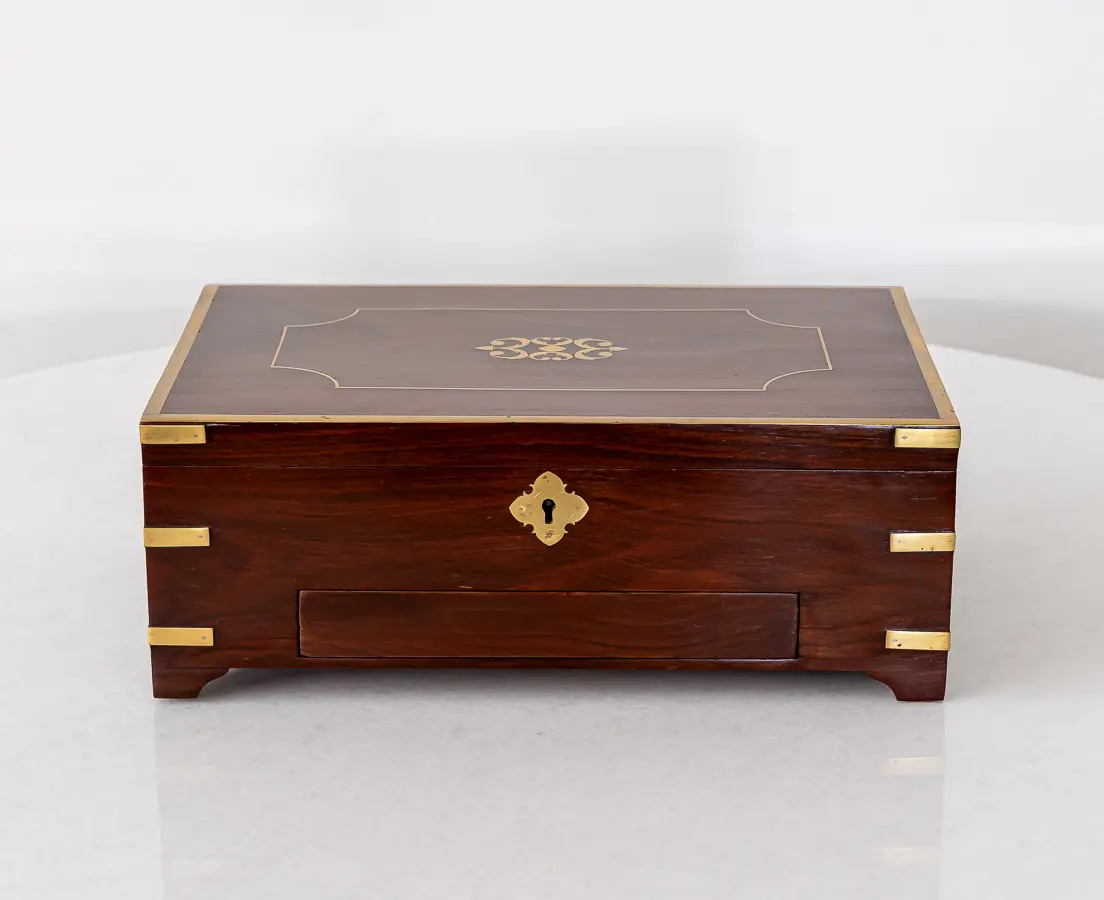 Rosewood Dressing Box