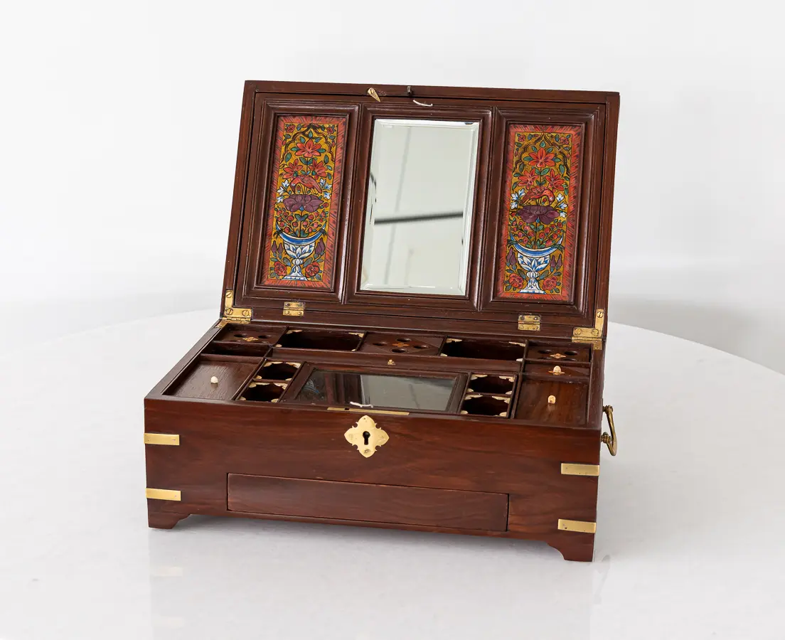 Rosewood Dressing Box