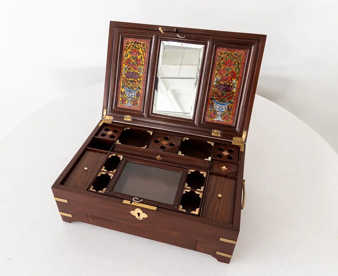 Rosewood Dressing Box
