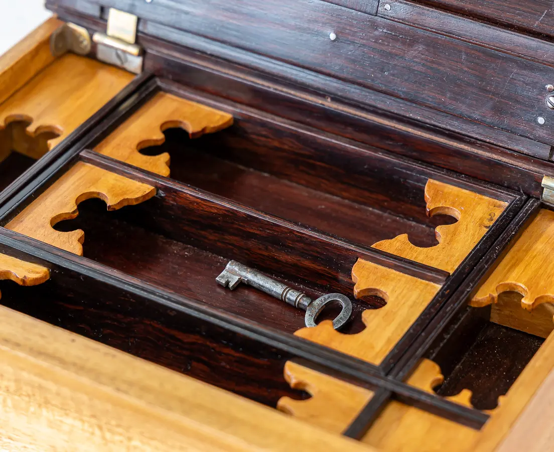 Rosewood and Cedarwood Bookbox