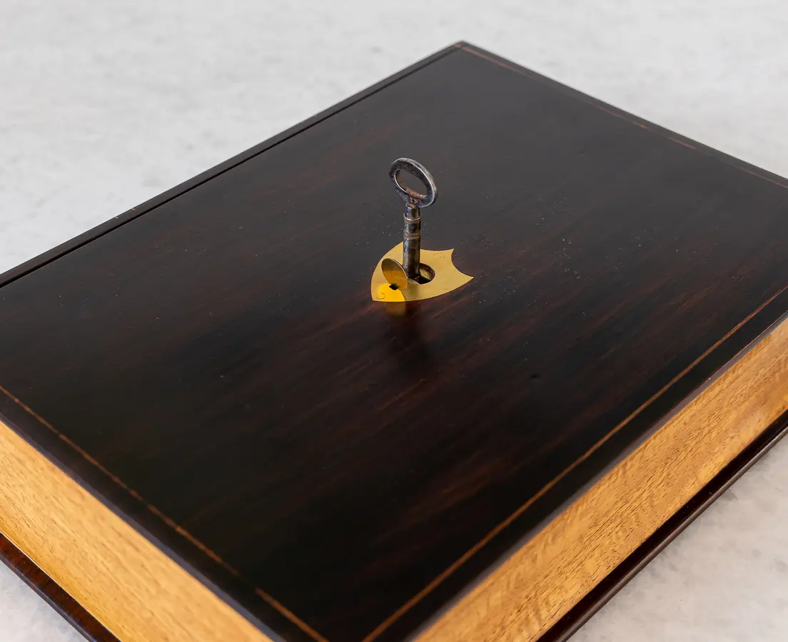 Rosewood and Cedarwood Bookbox