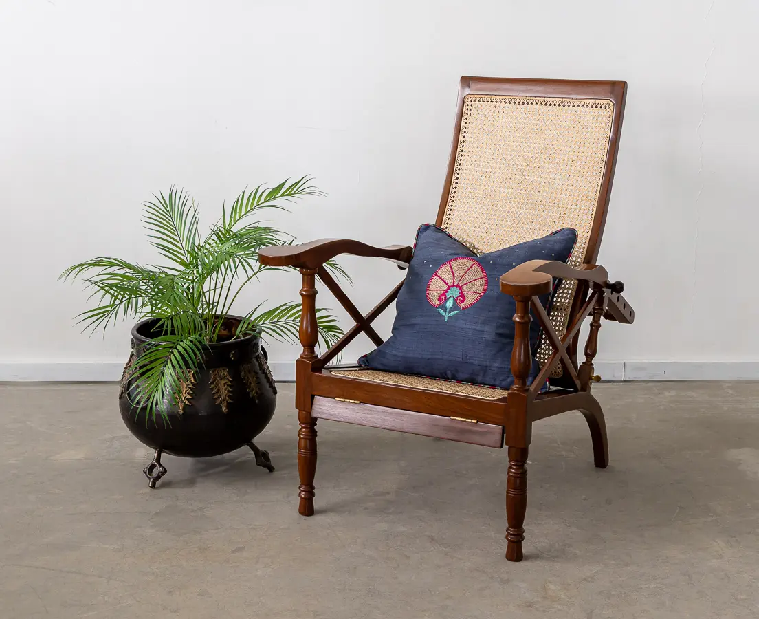 Teakwood Planters Chair with footrest