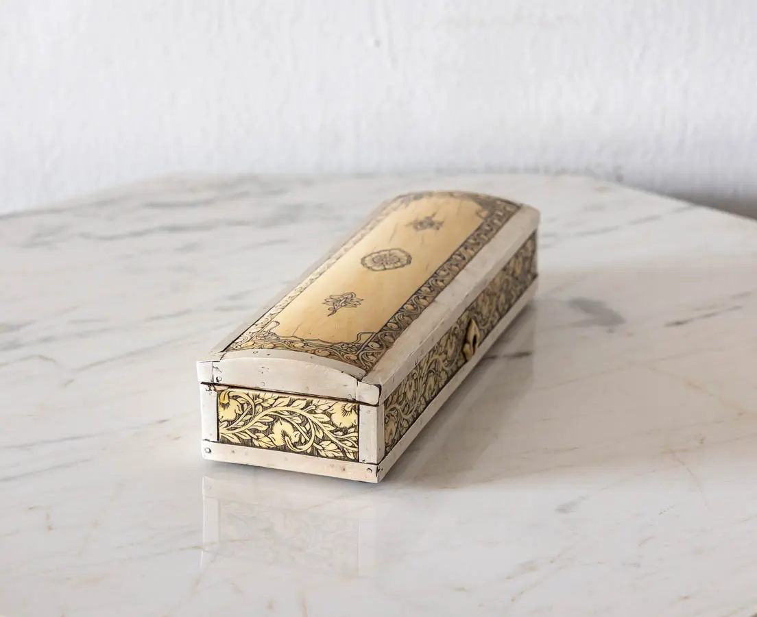 British Colonial Ivory Veneered Box - The Past Perfect Collection - Singapore